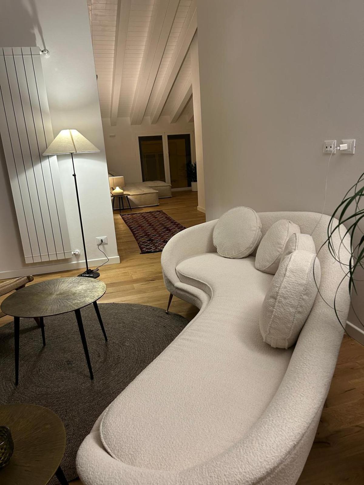 Waterfront Balcony I Grani 5 Resort Grand Suite Livorno Dış mekan fotoğraf