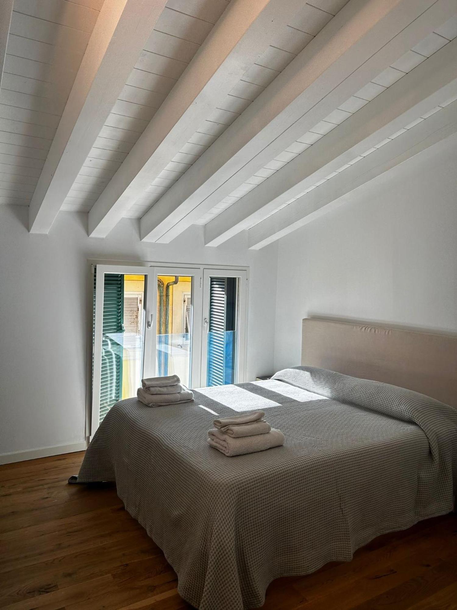 Waterfront Balcony I Grani 5 Resort Grand Suite Livorno Dış mekan fotoğraf