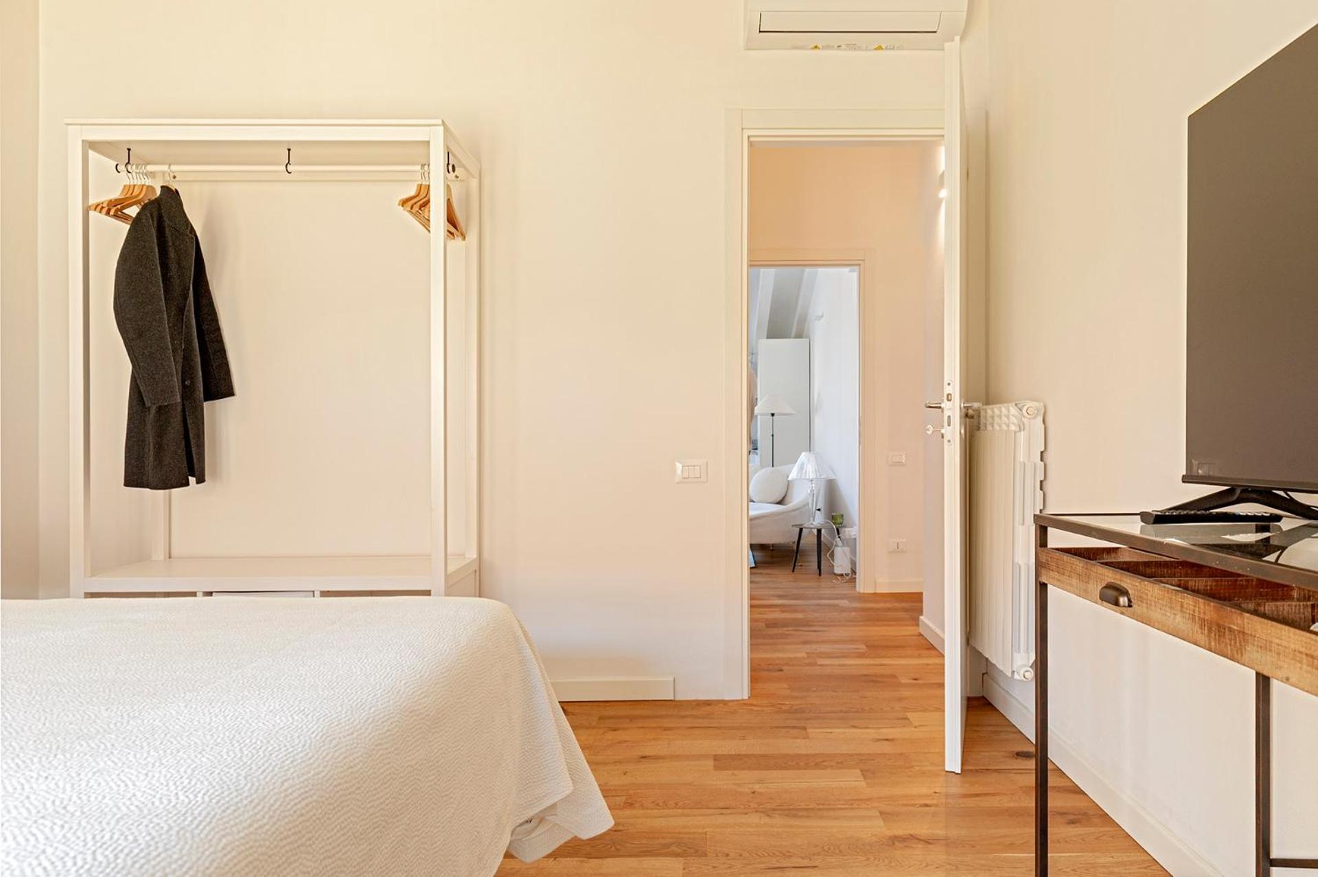 Waterfront Balcony I Grani 5 Resort Grand Suite Livorno Dış mekan fotoğraf